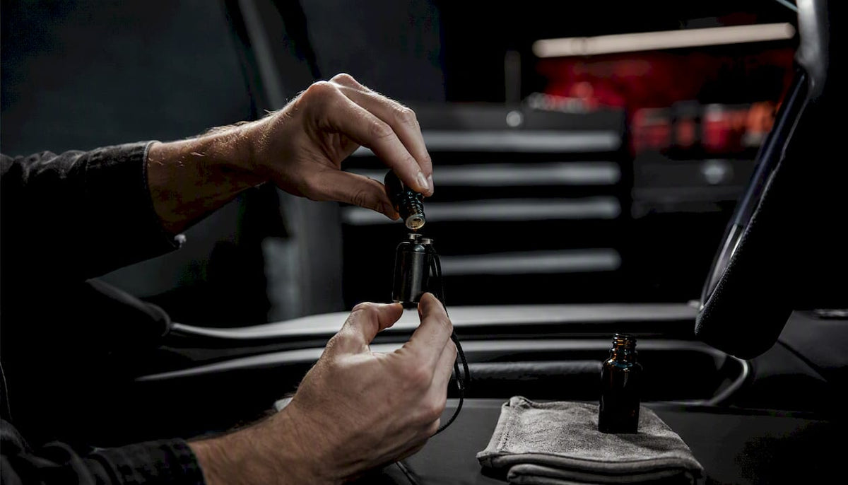 Refilling reusable car scent hanger